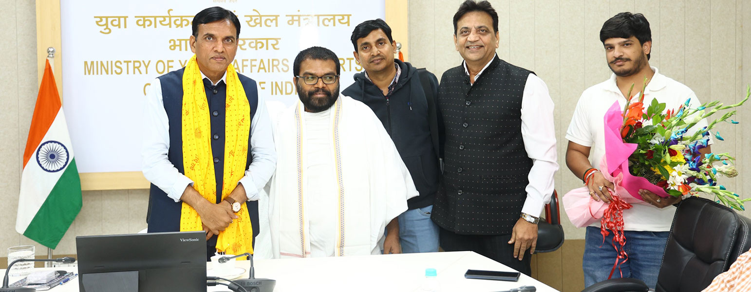 Award Banner 1